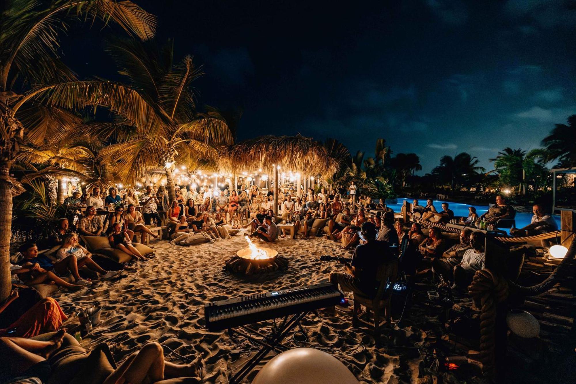 Delfins Beach Resort Bonaire, Tapestry Collection By Hilton Kralendijk Exterior foto
